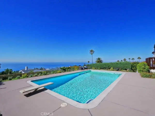 6452 Chartres Drive, Rancho Palos Verdes, California 90275