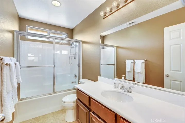 Upstairs Bathroom