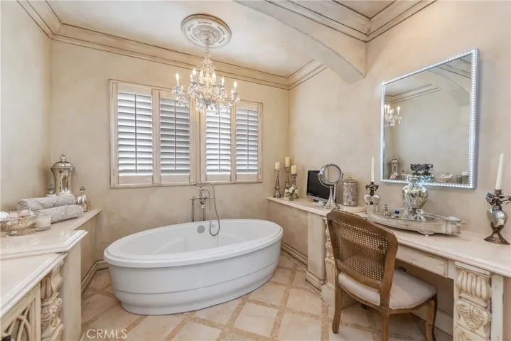 428 Woodland Road, Simi Valley, California 93065