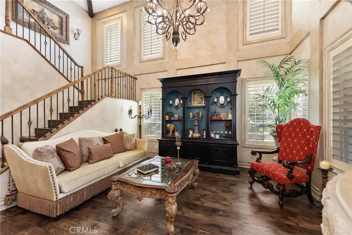 428 Woodland Road, Simi Valley, California 93065