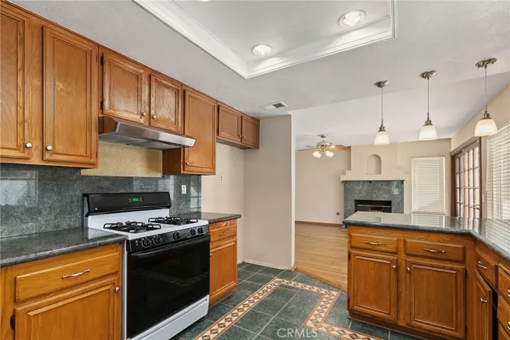 31229 Quail Valley Road, Castaic, California 91384