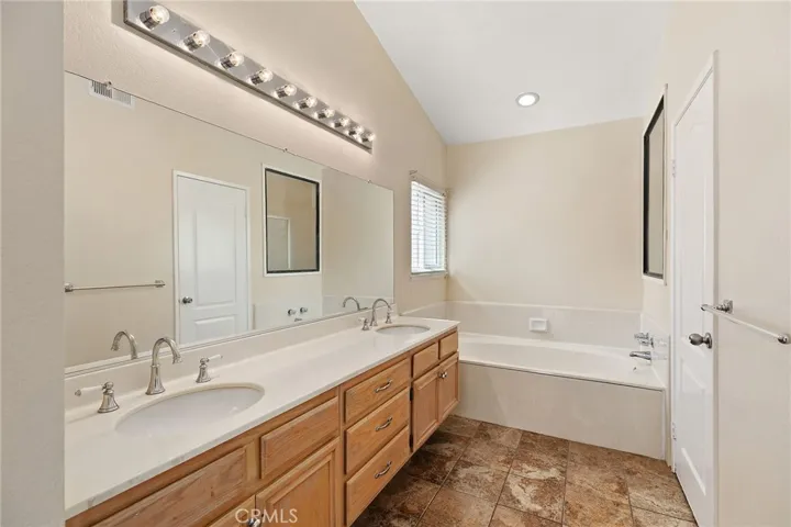 31229 Quail Valley Road, Castaic, California 91384