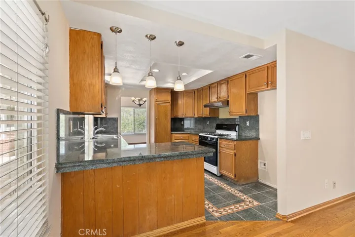 31229 Quail Valley Road, Castaic, California 91384