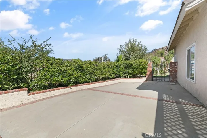 31229 Quail Valley Road, Castaic, California 91384
