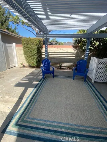 Private Fenced & Gated Yard, Direct entrance to Garage!