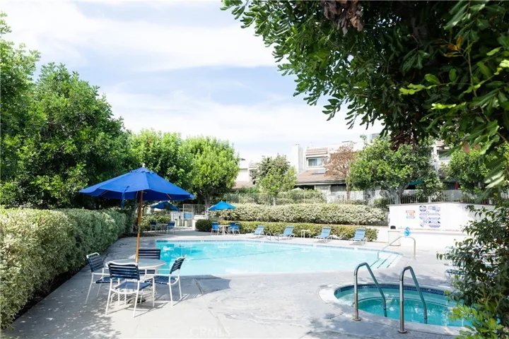 11744 Moorpark Street R, Studio City, California 91604