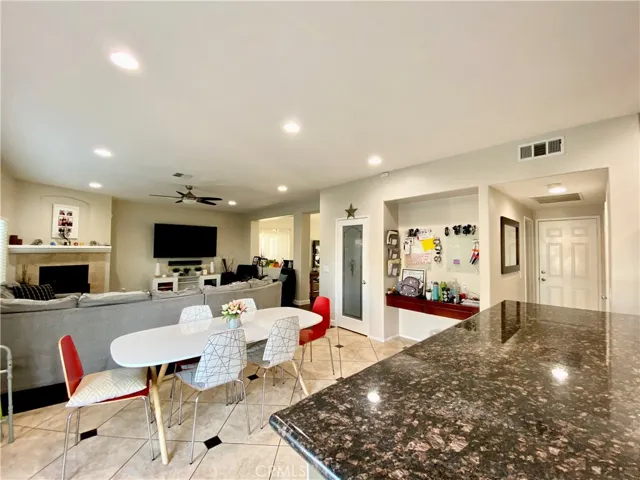 13605 Del Haven Street, Victorville, California 92392