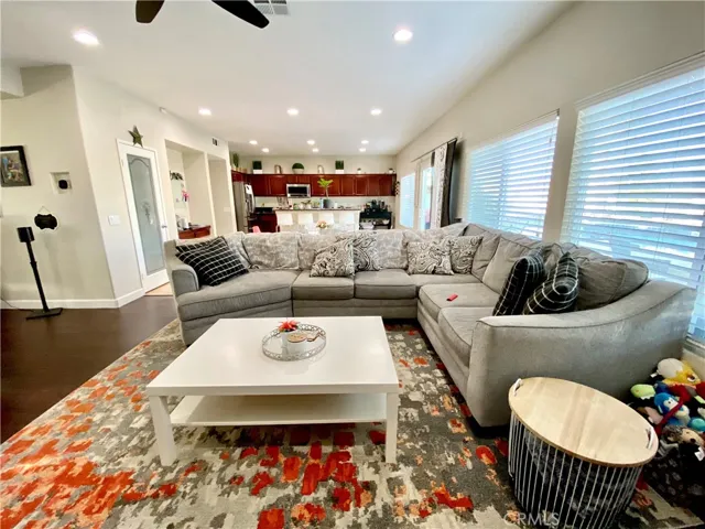 13605 Del Haven Street, Victorville, California 92392