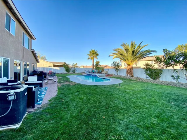 13605 Del Haven Street, Victorville, California 92392