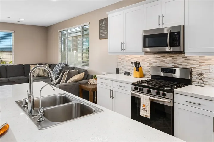 1731 E Avenue H5, Lancaster, California 93535