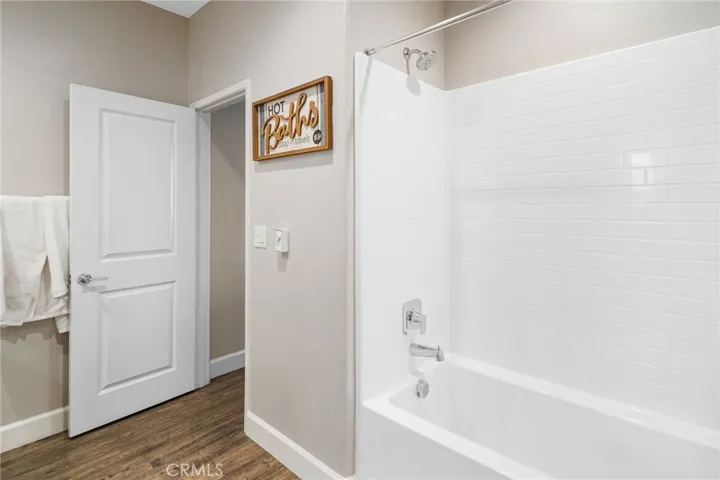 1731 E Avenue H5, Lancaster, California 93535