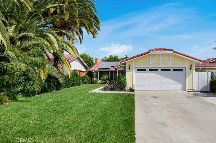 246 White Oak Road, Lake Elsinore, California 92530