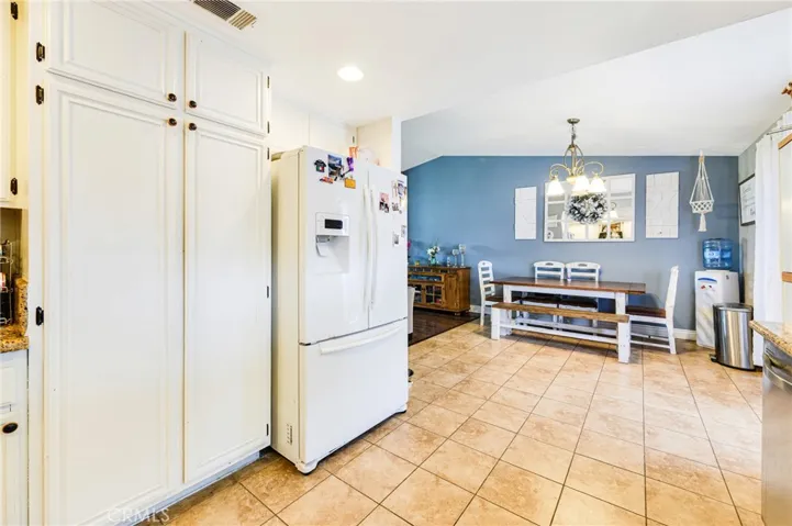 246 White Oak Road, Lake Elsinore, California 92530