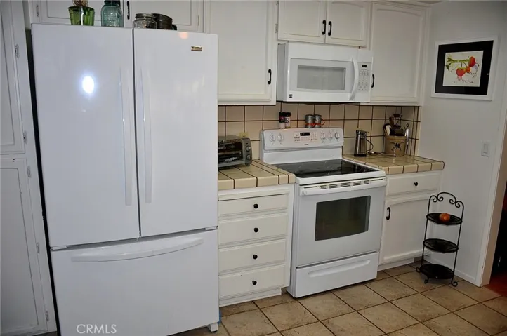 943 Clemson Court, Merced, California 95348