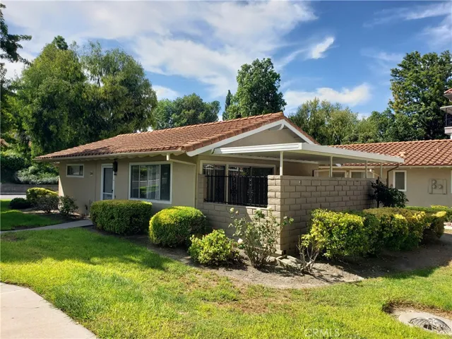 2368 Via Mariposa E A, Laguna Woods, California 92637