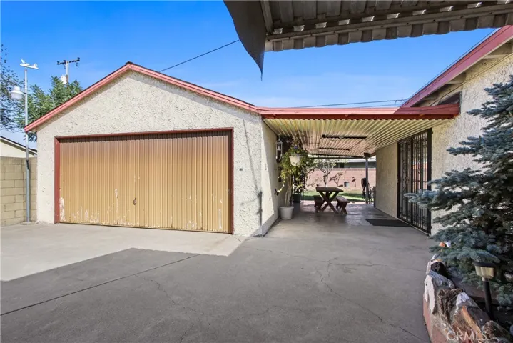 8109 2nd Street, Paramount, California 90723