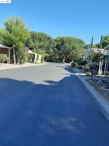 50 Leo Lane, Antioch, California 94509