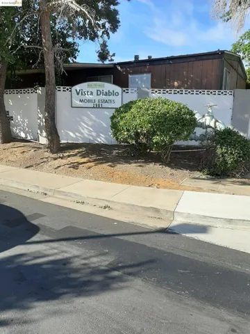 50 Leo Lane, Antioch, California 94509