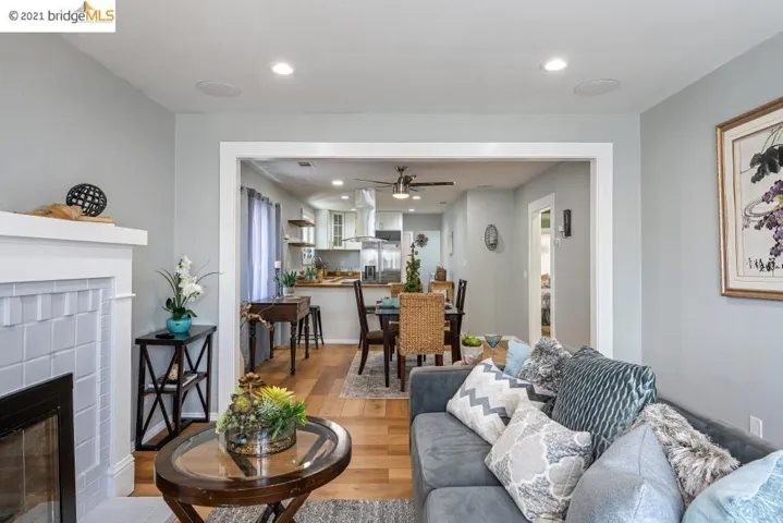 948 55th St, Oakland, California 94608