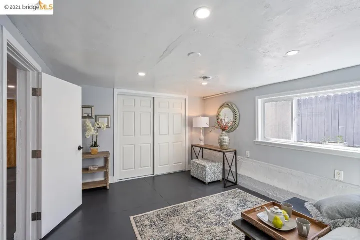 948 55th St, Oakland, California 94608