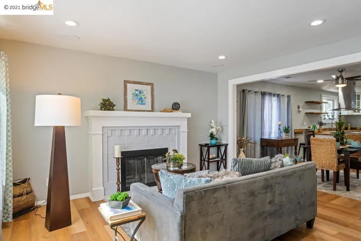 948 55th St, Oakland, California 94608