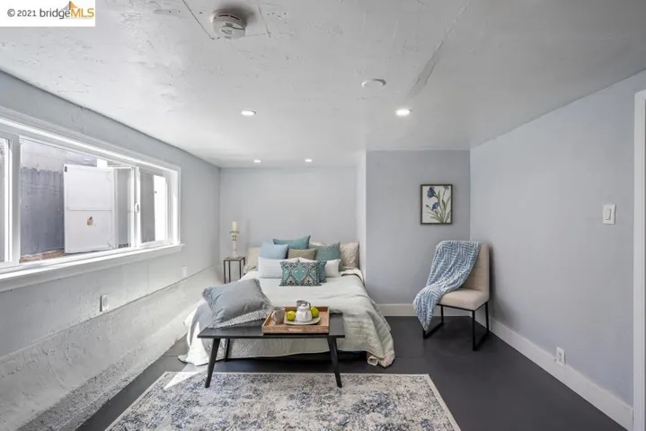948 55th St, Oakland, California 94608