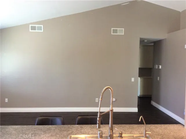 7790 Village Lakes Road, Highland, California 92346
