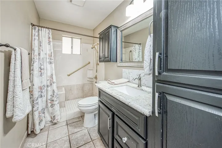 1338 Adler Drive, Clovis, California 93612