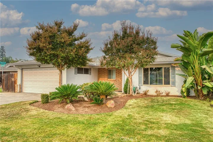 1338 Adler Drive, Clovis, California 93612