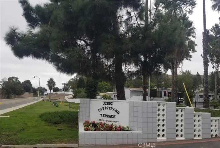 32802 Valle 76, San Juan Capistrano, California 92675