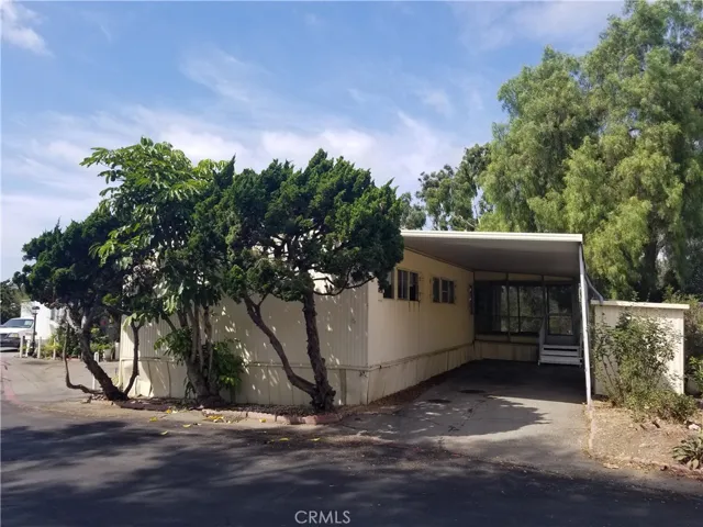 32802 Valle 76, San Juan Capistrano, California 92675