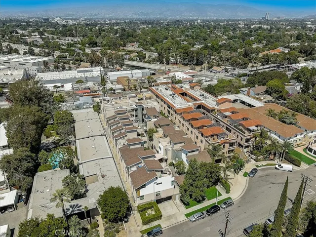 11815 Laurelwood Drive 5, Studio City, California 91604