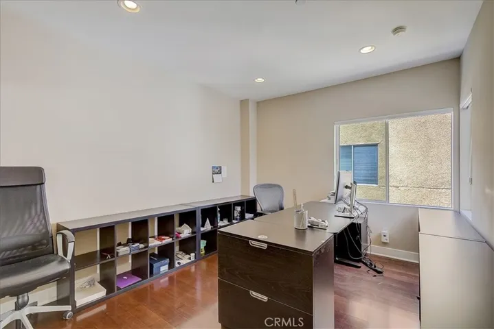 11815 Laurelwood Drive 5, Studio City, California 91604