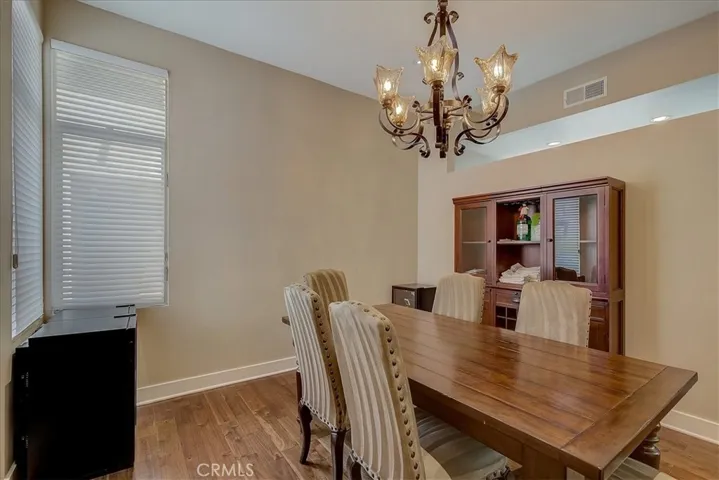 11815 Laurelwood Drive 5, Studio City, California 91604