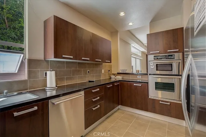 11815 Laurelwood Drive 5, Studio City, California 91604