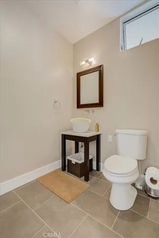 11815 Laurelwood Drive 5, Studio City, California 91604