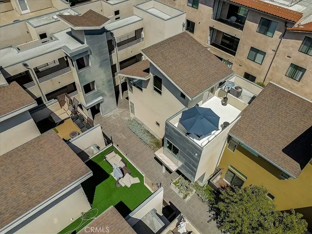 11815 Laurelwood Drive 5, Studio City, California 91604