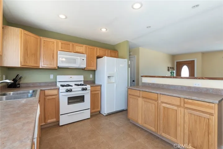 57721 Pimlico Street, Yucca Valley, California 92284