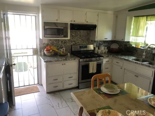 3235 Galli Street, Hawthorne, California 90250