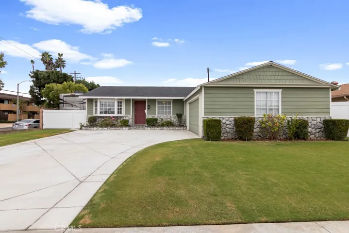 16491 Van De Velde Way, Westminster, California 92683