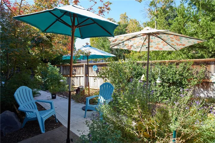 26 Lower Lake Court, Chico, California 95928