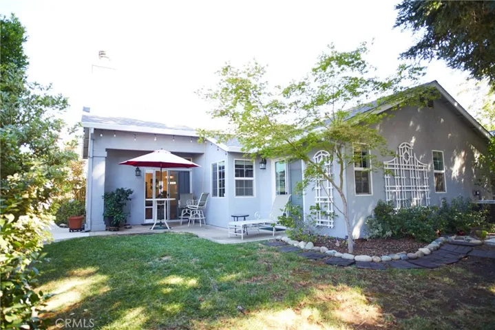 26 Lower Lake Court, Chico, California 95928