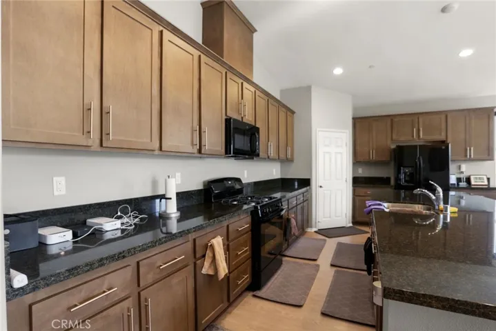 13433 Evanston Street, Victorville, California 92392