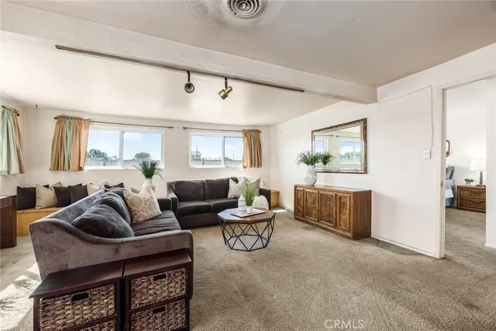 9442 Pacific Avenue, Anaheim, California 92804
