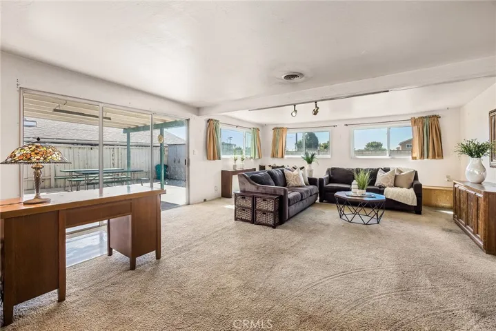 9442 Pacific Avenue, Anaheim, California 92804