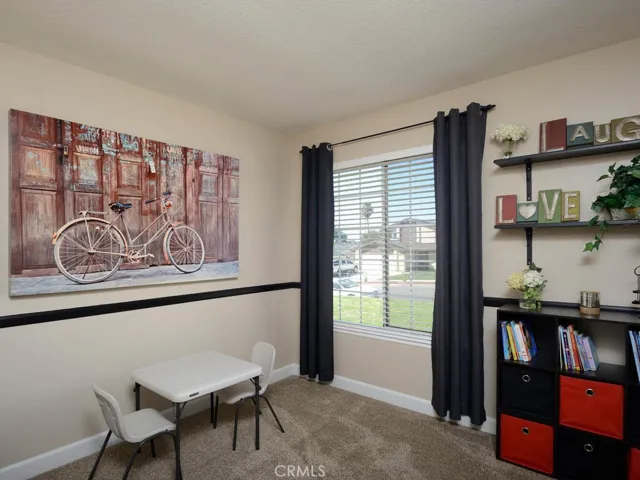 Secondary bedroom
