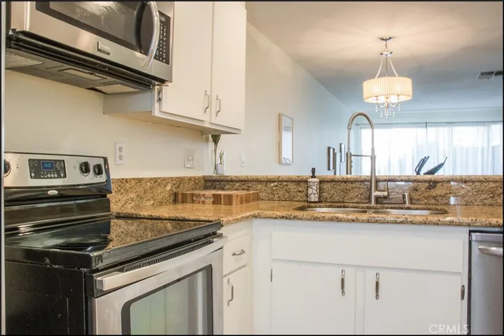 193 Pineview, Irvine, California 92620