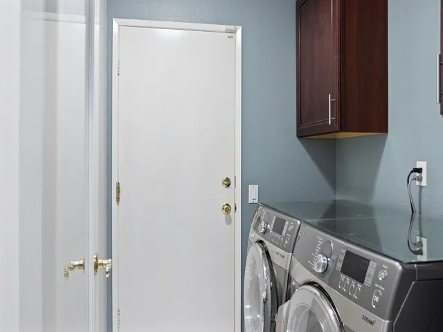 Indoor Laundry Room, with W&D.