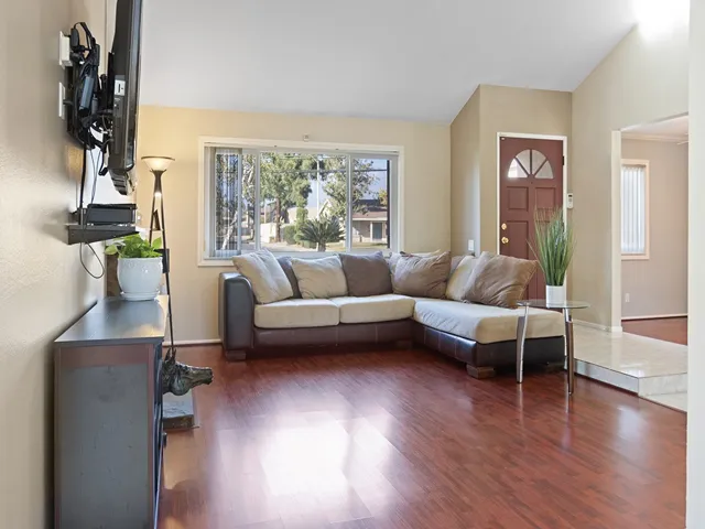 Attached entertainment center, for living room or kitchen use.  Great space for football, soccer and baseball games. l
