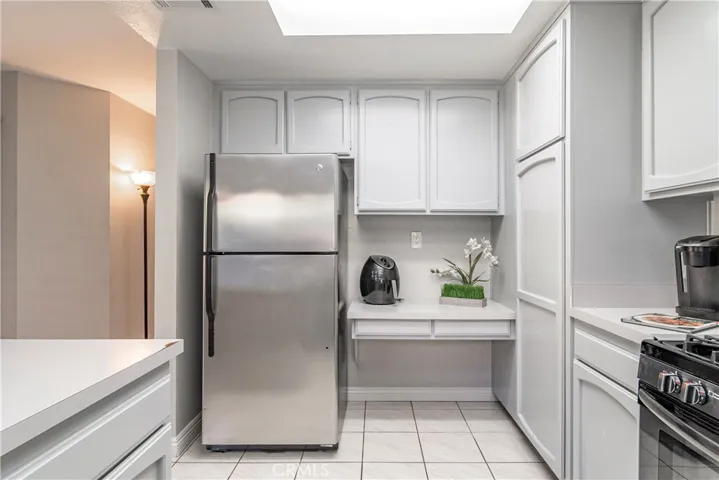 21921 Vintage Street, Chatsworth, California 91311